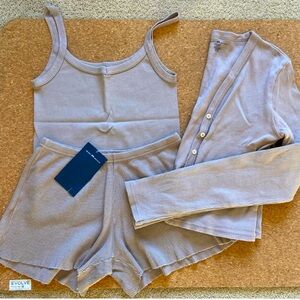 Brandy Melville trio set in taro